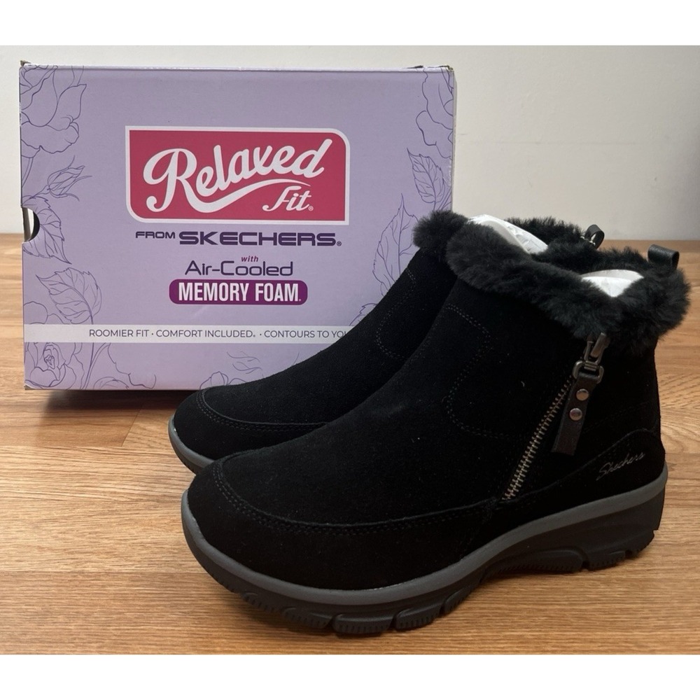 Skechers Relaxed Fit Easy Going Cool Zip Suede Black Boots Women's Size 8 NEW